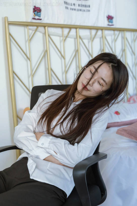 物恋传媒 – 全套2529期含4K原版视频[10478G-2025.12]